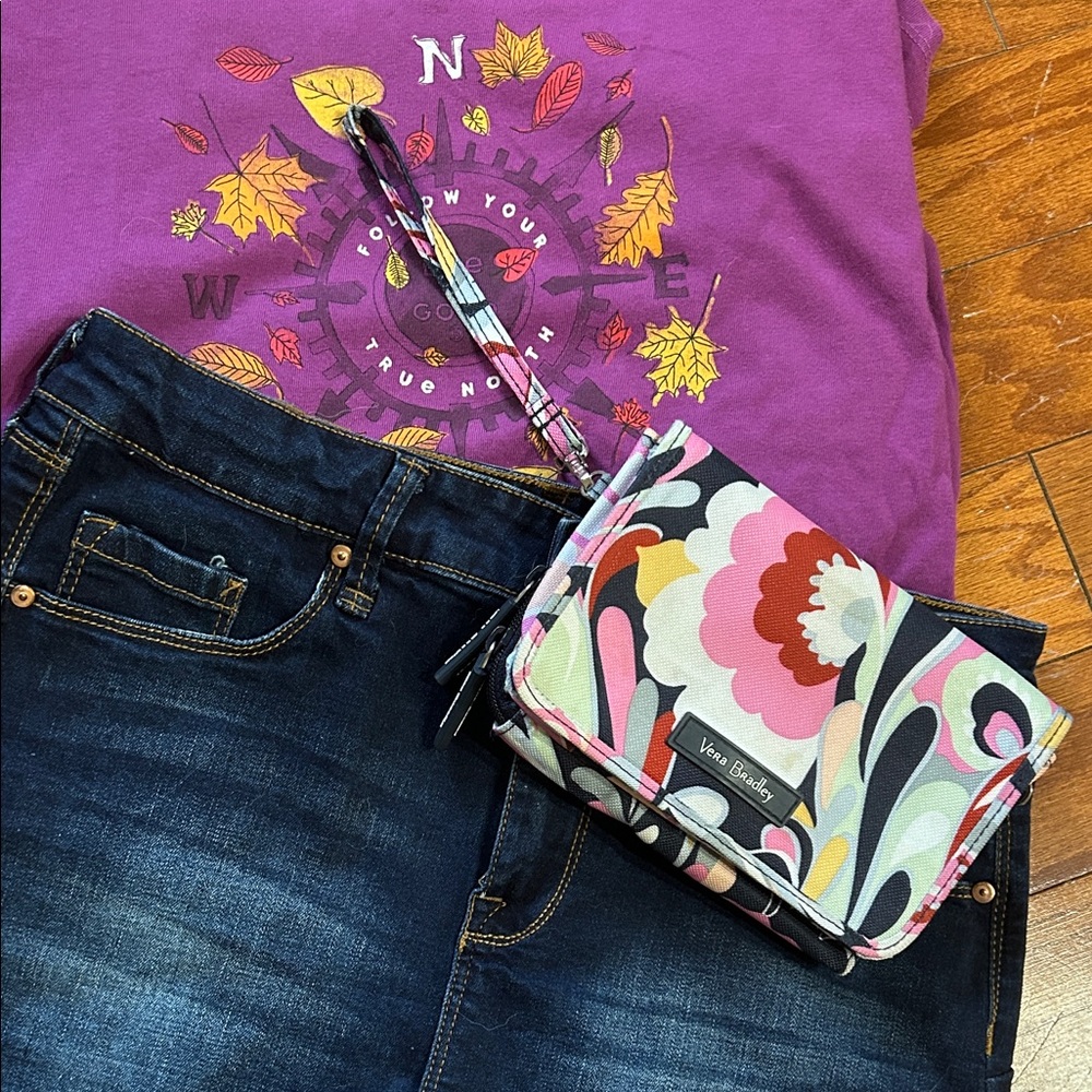 Vera Bradley Mod Paisley All In One